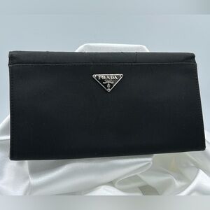 PRADA Large Nylon Wallet EUC